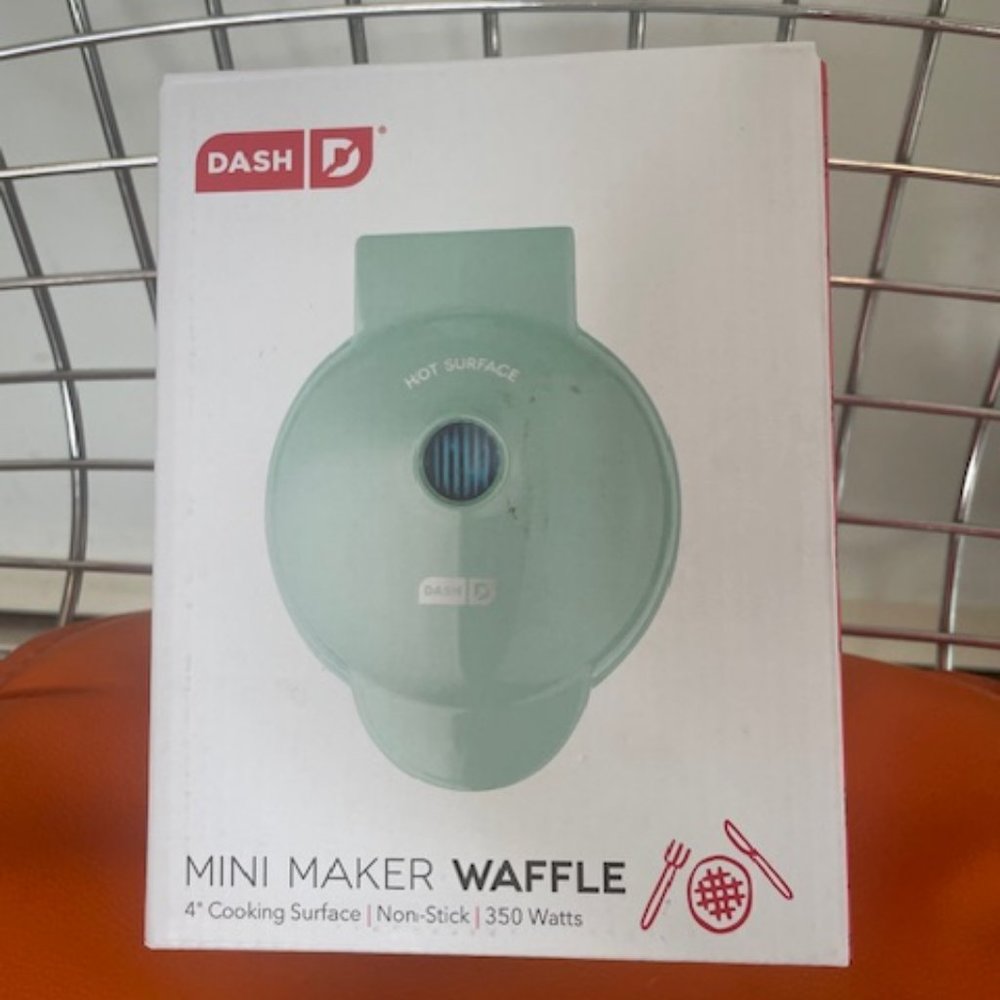 Mini Waffle Maker